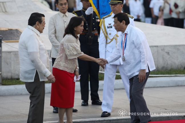 Rizal_Day_rites_Estrada_Robredo_Duterte_REY_BANIQUET_MPB