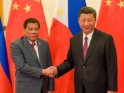 Duteerte Xi shake hands