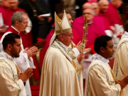 Pope, in year-end message, says 2017 was marred by war and lies