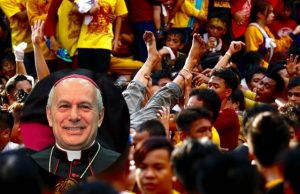 Traslacion2018_trance_devotee_Papal_Nuncio_Caccia_inset_TESTA