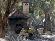 Rescuers fear finding more bodies but still ‘searching for a miracle’ in California mudslide zone