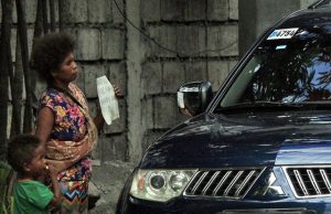 Aeta beggars in Manila Interaksyon