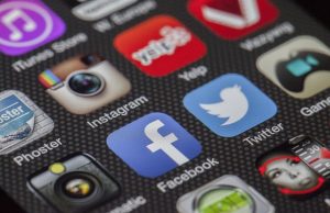 Social media apps Interaksyon