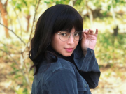Angel Locsin with glasses