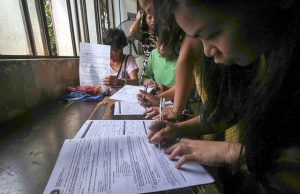 Filipino voters