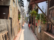 Rainy season woes: Reports of slipping on new inner streets tiles in Marikina Non-slip tiles in Marikina