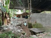 Strong quake in Mindanao kills at least two, injures dozens Earthquake in Mindanao