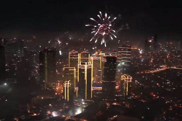 The year that saw the last grand New Year's Eve fireworks in Metro Manila