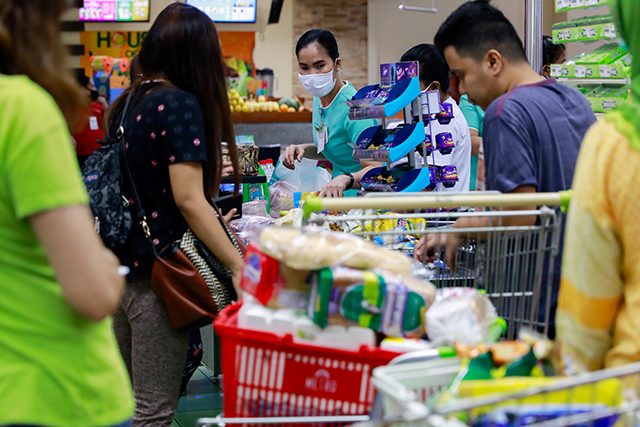 Daily life in Manila amid new coronavirus cases