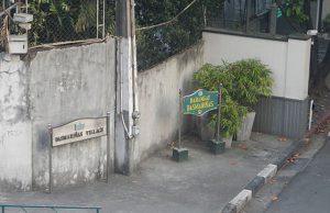 Dasmarinas Village Gate