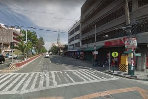 Magic stoplight? Manila traffic enforcers deny alleged 'traffic light ...