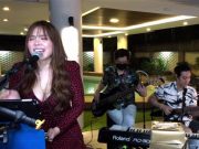 Nina livestream