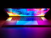 What’s in store: Gadget brands offer deals, shopping service ahead of holidays
