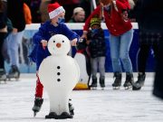Omicron delivers another uncertain holiday season to pandemic-weary Americans