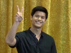 JC de Vera peace sign