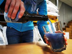 Sacrebleu! French brewers use algae to make blue beer