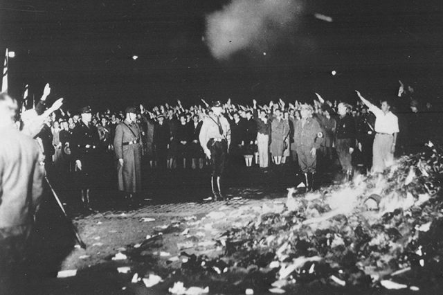 Books being burnt under Nazi Germany