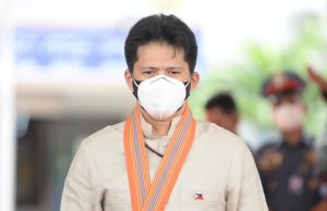 Robin Padilla_double mask