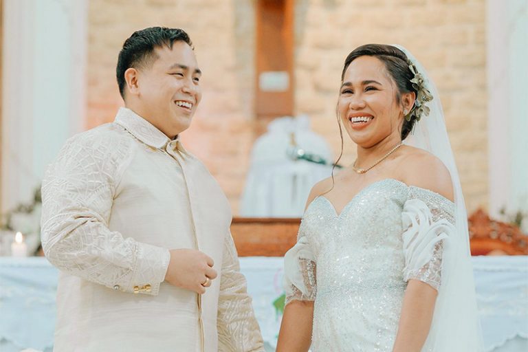 Hidilyn Diaz marries longtime partner Julius Naranjo