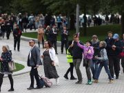 Queuing for miles, thousands of mourners pay respects to Queen Elizabeth Britain in mourning
