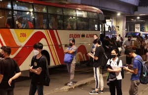 Bus commuters