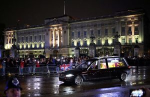 Queen Elizabeth_hearse
