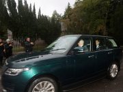 Queen Elizabeth’s family rush to side of ailing monarch