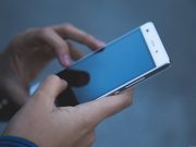 BSP directive to replace OTP as authentication method welcomed by Pinoys hands on a smartphone via Pixabay