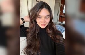 Pia Wurtzbach selfie