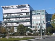Yahoo to lay off more than 20% of staff Yahoo-Headquarters-Nov-2005