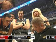 Why a photo of ‘It’s Showtime’ Team huddle mid-game is gaining traction online