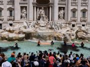 Tourist numbers in Italy hit record in 2023, foreigners a majority