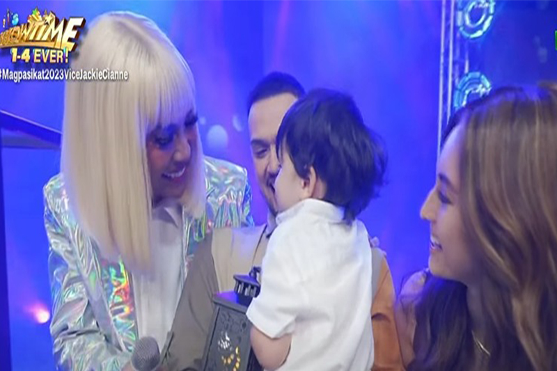 Vice Ganda Becomes Sentimental In A Letter About Their Noon-Time