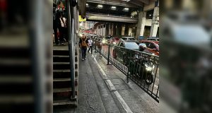 MRT Ortigas sidewalk
