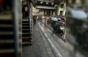 MRT Ortigas sidewalk