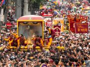 Black Nazarene feast draws hundreds of thousands of devotees