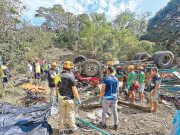 15 killed after truck falls into ravine in Negros Oriental