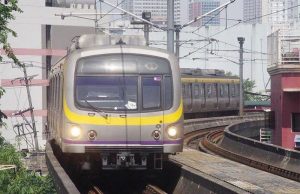 LRT-2 train