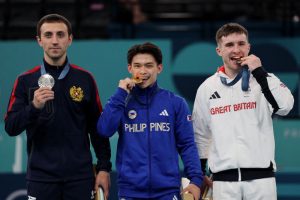 Olympic medal biting: Real reason behind the photo-worthy tradition