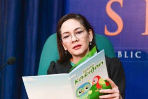 Hontiveros uses trending ‘very demure’ phrase in post about Duterte’s children’s book