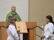 Filipino Catholics connect faith and heritage in first bilingual Mass