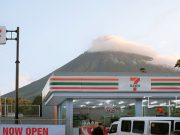 ‘Pinoy version of Mt. Fuji and Lawson’: 7-Eleven photo spot in Albay makes waves online