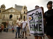 Fake news and dirty politics flood Philippine social media