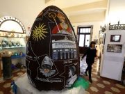 Naples celebrates 2,500 years with massive Easter egg