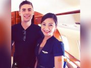 ‘Uso pa ang digicam’: Filipino YouTuber unearths old pic with Zac Efron in plane