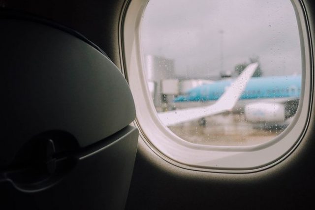 plane-rain-768x512_2023-08-07_14-33-20