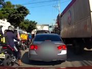 How to avoid hit-and-run motorcycle drivers, according to four-wheeled drivers