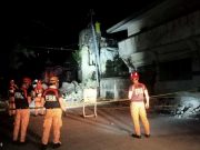 Death toll rises to 27 after powerful quake hits central Philippines