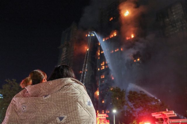 hong-kong-fire-flames