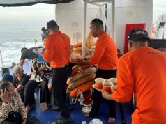 Rescue efforts under way after Philippine ferry sinks, leaving 18 dead